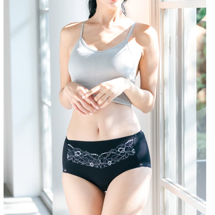 履き心地安心＋贅沢二浴レース下着専門店のサニタリーショーツの一工夫 「サニタリー… | fran de lingerie | 詳細画像3 