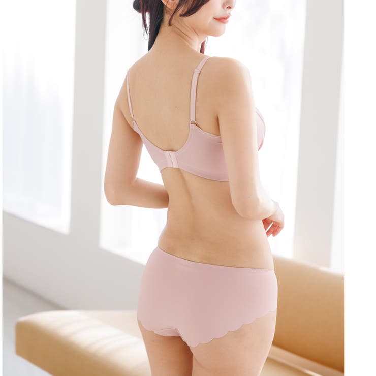 ブラレットと機能ブラのいいとこどりさりげない特別感 しっかり盛れるノンワイヤー | fran de lingerie | 詳細画像14 