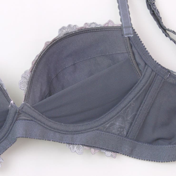 人気の高胸メイクノンワイヤー華やか刺繍のフェミニンランジェリー 「スタイルアップ… | fran de lingerie | 詳細画像17 