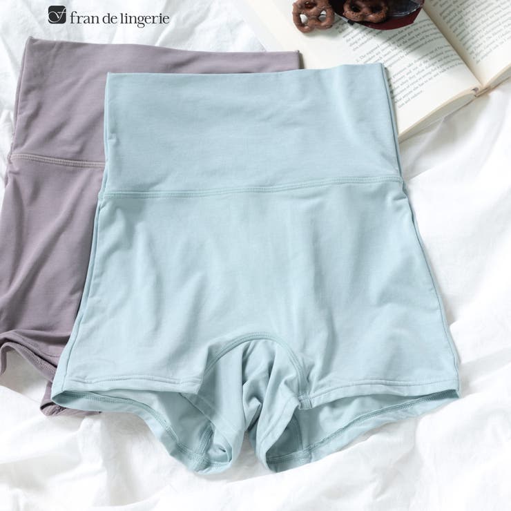 セージグリーン | ベーシックなものこそ上質にお腹周りをしっかり守る腹巻き一体型ショーツ 「シルりら… | fran de lingerie
