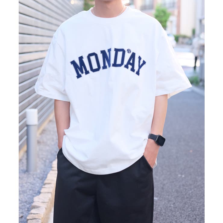 College Logo Monday Frocky T-shirt | AVENT | 詳細画像16 