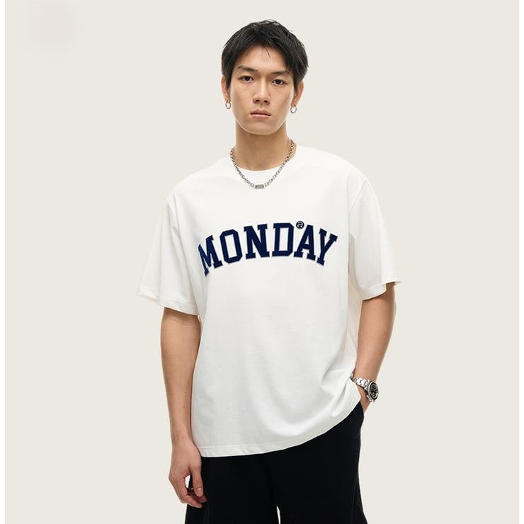 ホワイト | College Logo Monday Frocky T-shirt | AVENT