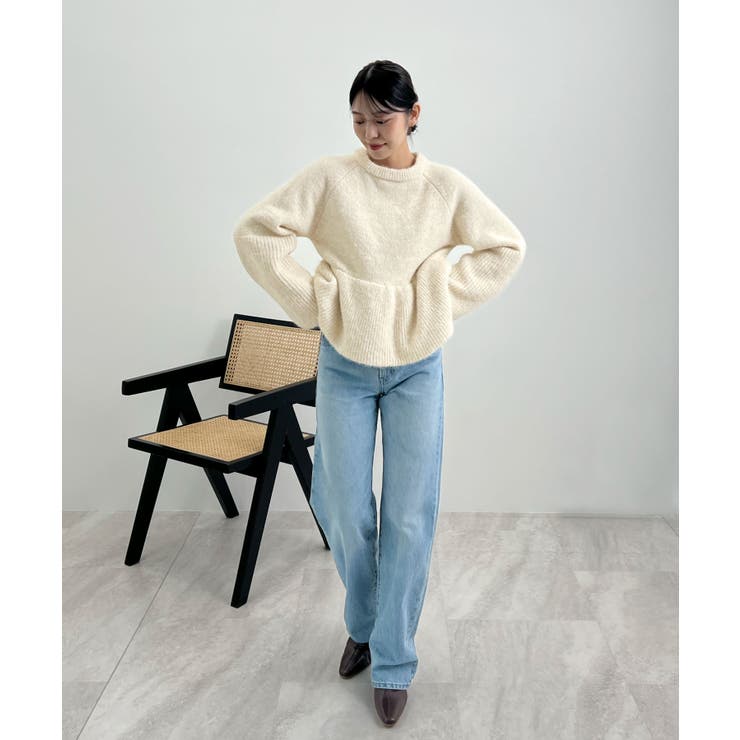 ふんわり袖で可愛さUP。ボリューム袖ペプラムニットトップス | futier land | 詳細画像28 