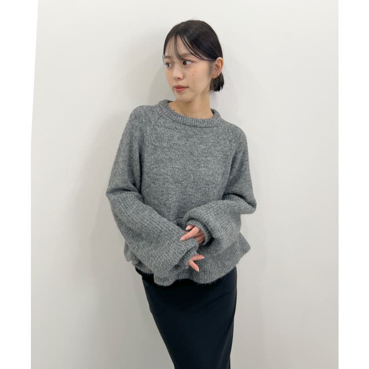 ふんわり袖で可愛さUP。ボリューム袖ペプラムニットトップス | futier land | 詳細画像16 