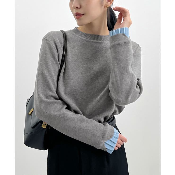 チャコールグレー | 大人さりげないバイカラー。袖フリルニットトップス | futier land