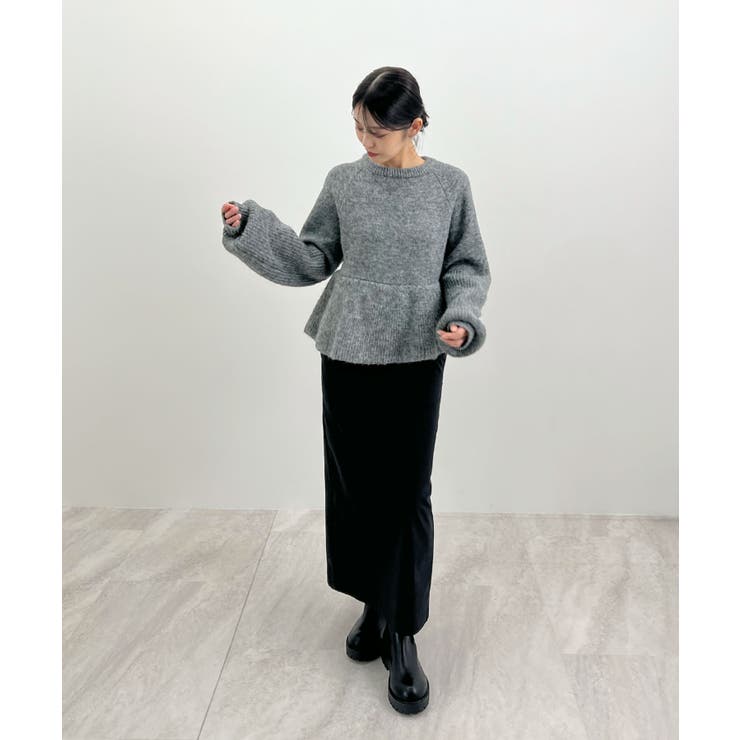 ふんわり袖で可愛さUP。ボリューム袖ペプラムニットトップス | futier land | 詳細画像21 
