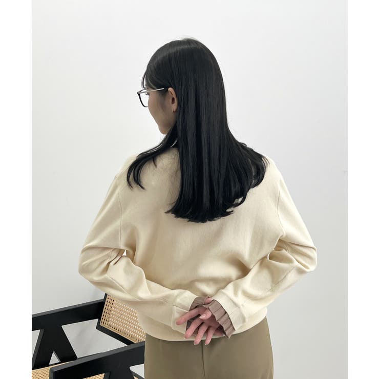 大人さりげないバイカラー。袖フリルニットトップス | futier land | 詳細画像20 