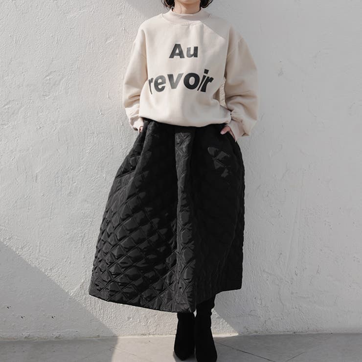 未使用級　現行　LOUIS VUITTON　フレア　キルティングスカート　黒　S 未使用級 現行 LOUIS VUITTON フレア キルティングスカート 黒 S 未