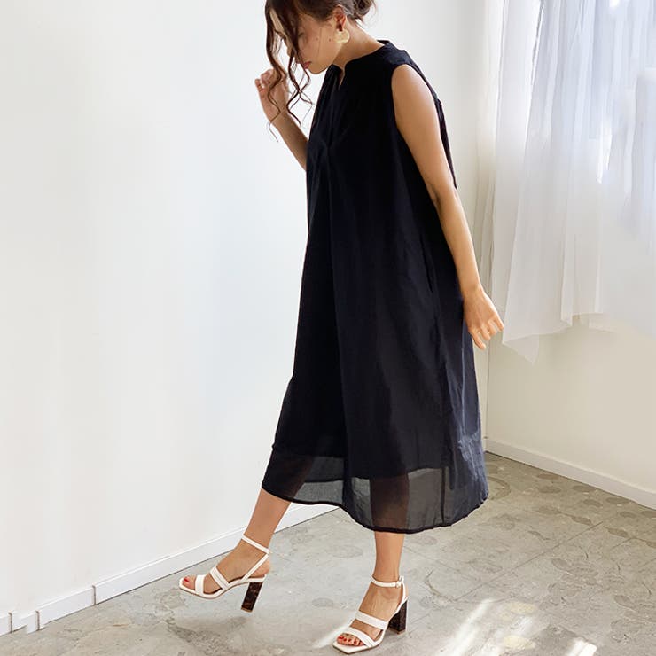 Julia Boutique ワンピース ミディアム丈・ストレート