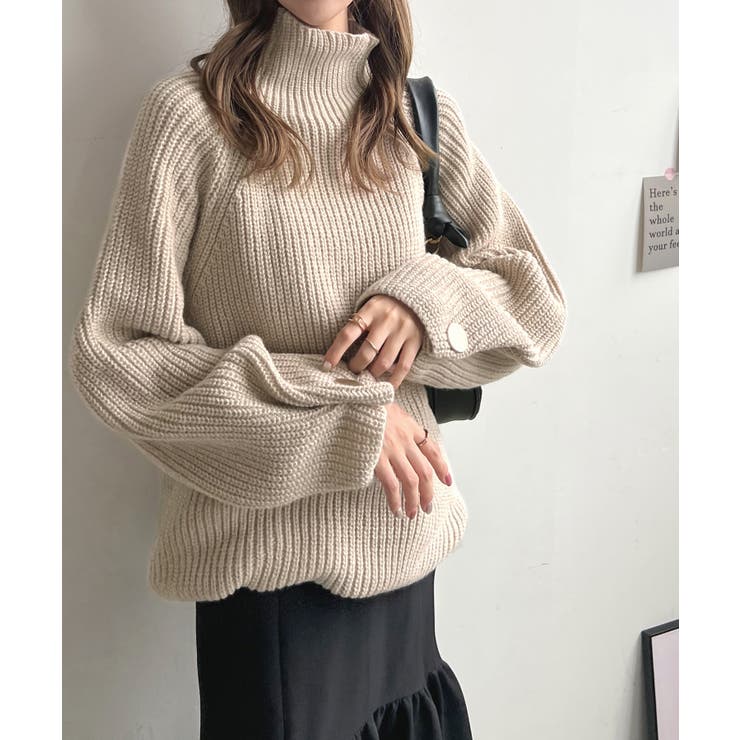 袖ボタンデザインハイネックニット[品番：FI000007415]｜futier