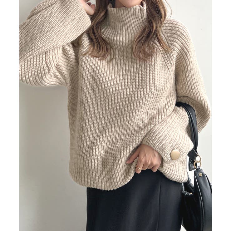 袖ボタンデザインハイネックニット[品番：FI000007415]｜futier land