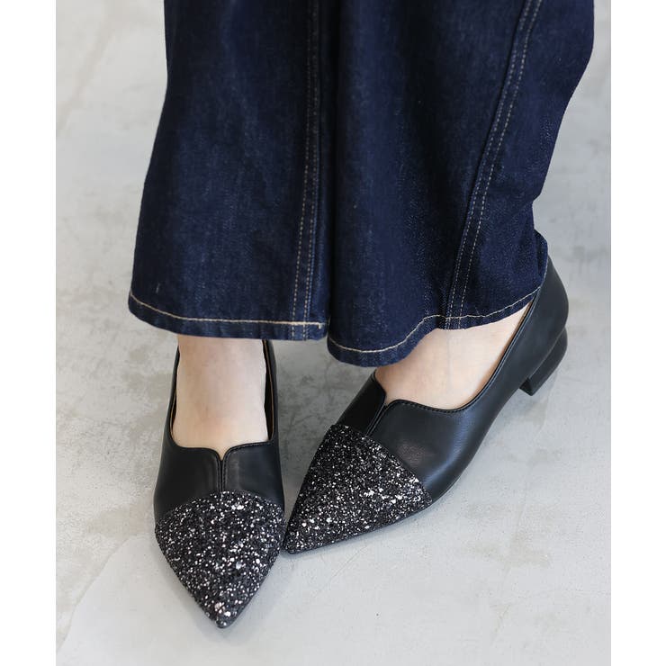 洗練されたエレガントな質感。Vカットポインテッドフラットシューズ | futier land | 詳細画像12 