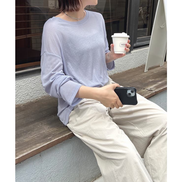 ライトブルー