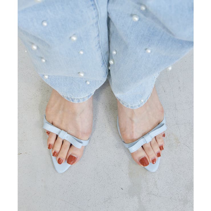 華奢な細リボンで旬のトレンド。細リボンストラップポインテッドトゥサンダル | futier land | 詳細画像19 