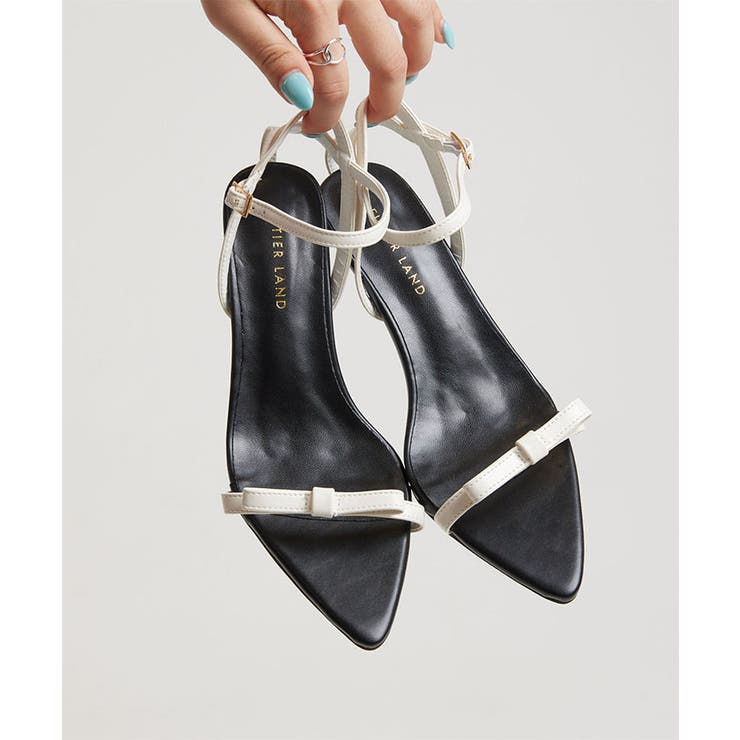 華奢な細リボンで旬のトレンド。細リボンストラップポインテッドトゥサンダル | futier land | 詳細画像10 