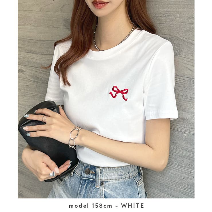 さりげないリボンがかわいい！》ワンポイントリボン刺繍Tシャツ[品番