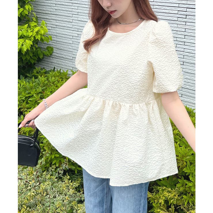 ポコポコ立体的なふんわりシルエット♪ ふくれジャガードペプラムブラウス | futier land | 詳細画像20 