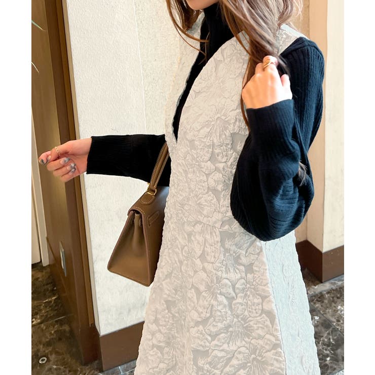 【試着のみ♡希少42】ローズティアラ　華やかフラワープリントジャガードワンピース 吹き上げフラワープリントワンピース／ローズティアラ（Rose