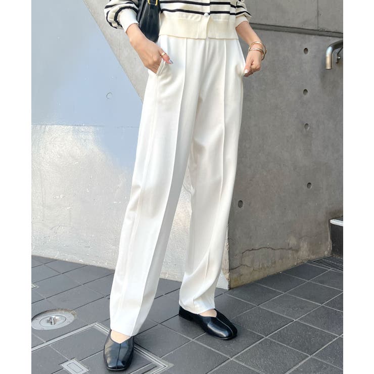 ホワイト | ほんのりカーブシルエットでラクしゃれ！ポンチピンタックストレートパンツ | futier land
