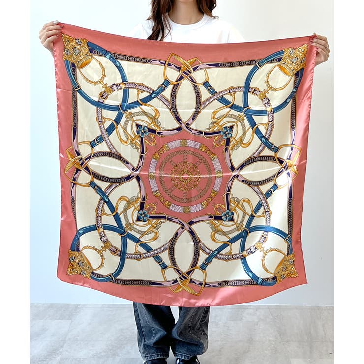 D | 上品さを纏う。シルクタッチ大判スカーフ | futier land