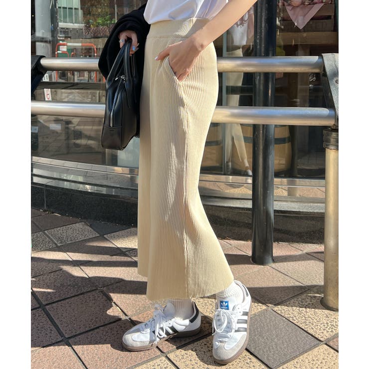 フード付きホワイトジャケット わかし
