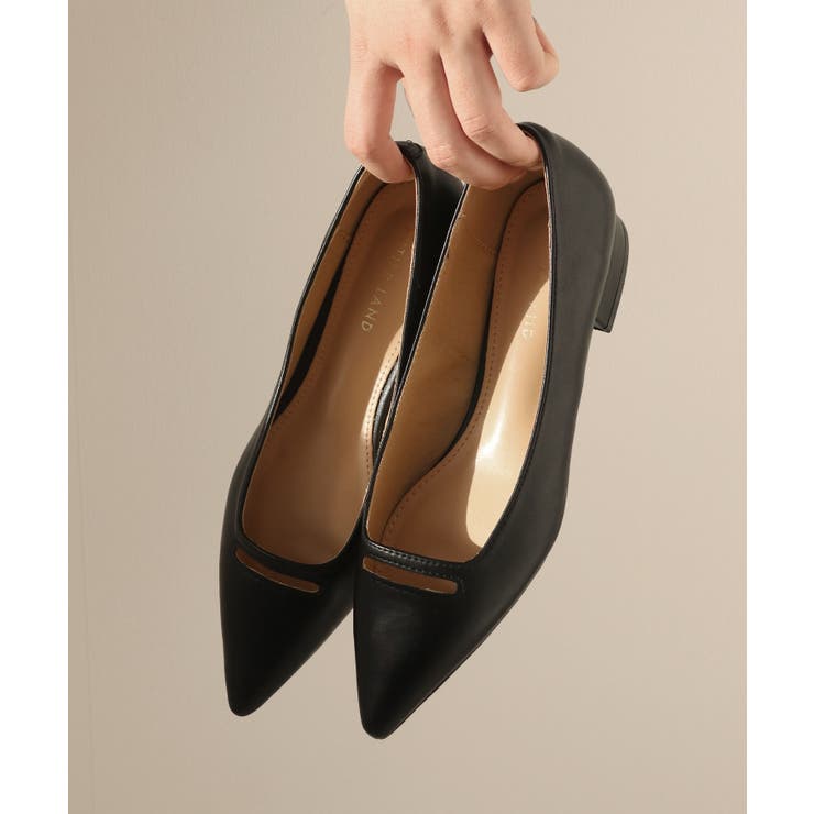 ブラック | かかとモチモチフィットフロントカットアウトパンプス | futier land