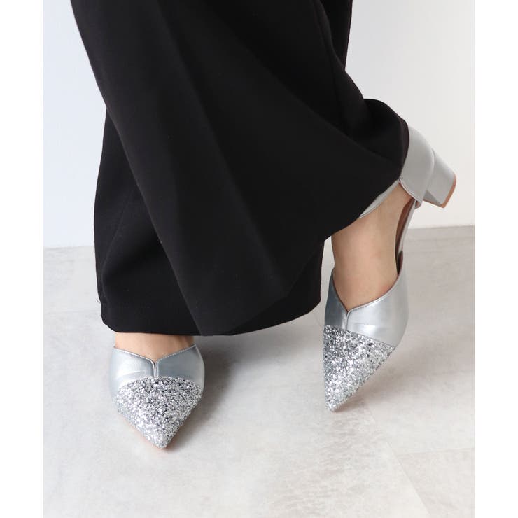 【新品】Miss Kyouko Vカットストラップパンプス　24.5㎝ ミスキョウコ]Vカットストラップパンプス 4E 109374 ブラック