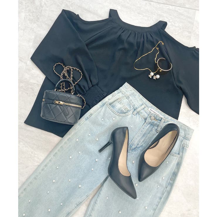 大人の色香漂い。ホルターネックオープンショルダーブラウス | futier land | 詳細画像23 