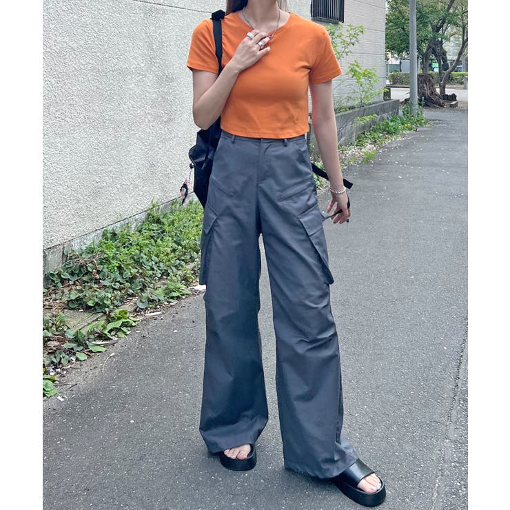 《ABYSアビス》着心地抜群のショート丈T。ワンポイント刺繍クロップドTシャツ | futier land | 詳細画像27 