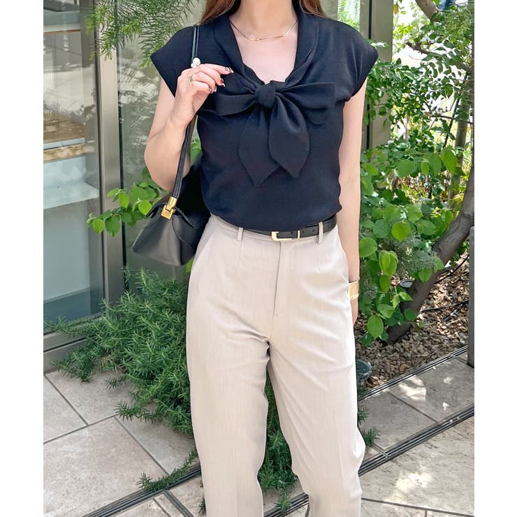 大きめのリボンが目を惹く。リボンタイノースリトップス | futier land | 詳細画像16 