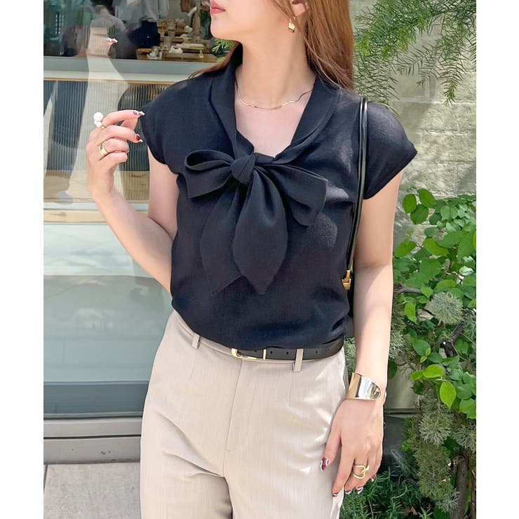 大きめのリボンが目を惹く。リボンタイノースリトップス | futier land | 詳細画像18 