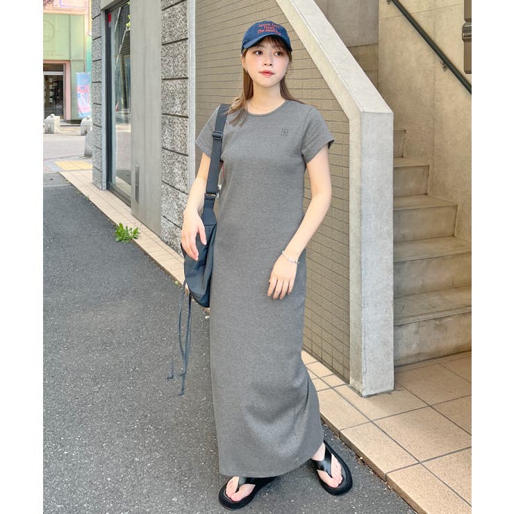 ABYSアビス》1枚で完成する。ワンポイント刺繍ワンピース[品番