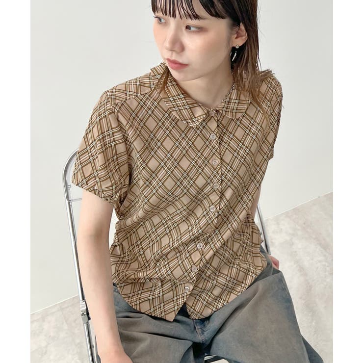 ライトベージュ | 《ABYSアビス》コーデが華やぐ。チェック柄丸襟ブラウス | futier land
