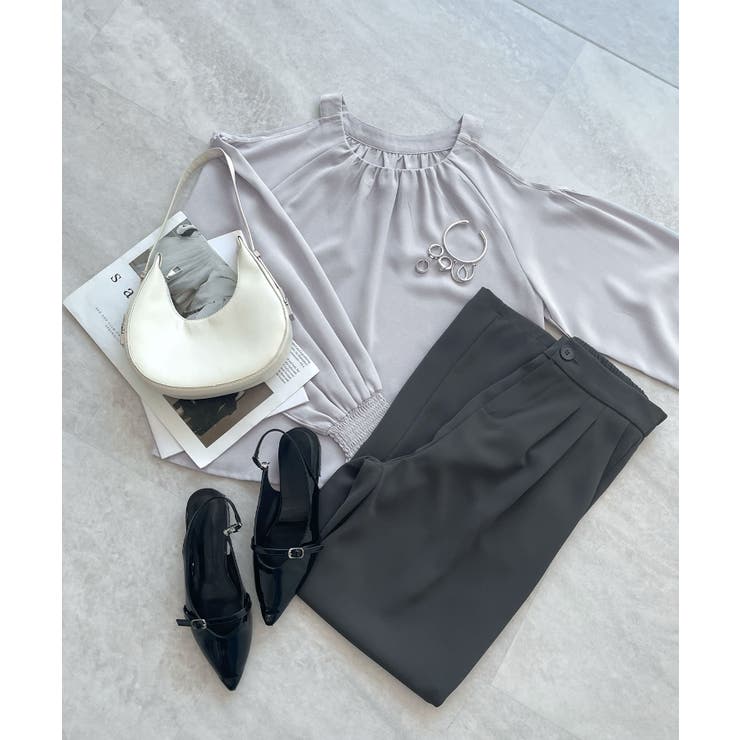 大人の色香漂い。ホルターネックオープンショルダーブラウス | futier land | 詳細画像22 