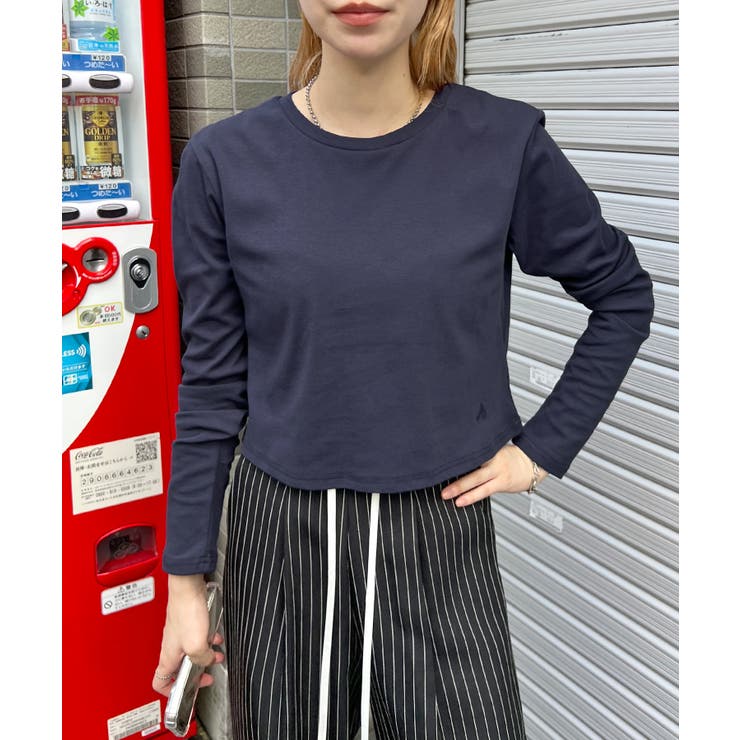 ネイビー(ショートver) | ワンポイントでさりげなく。ワンポイント刺繍クルーネックロンT | futier land