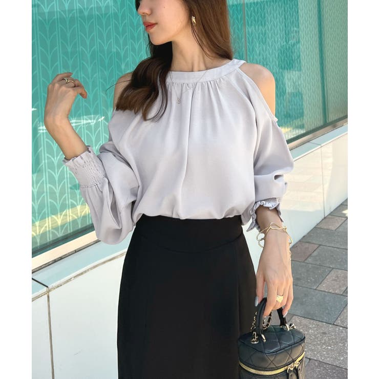 大人の色香漂い。ホルターネックオープンショルダーブラウス | futier land | 詳細画像10 