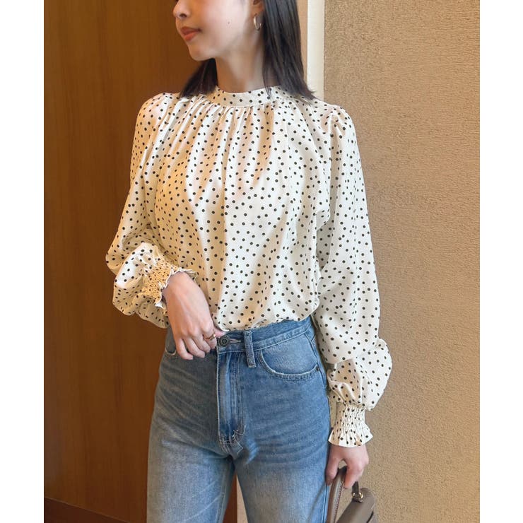 大人ブラウスの抜け感。ハイネックバルーンスリーブブラウス | futier land | 詳細画像51 