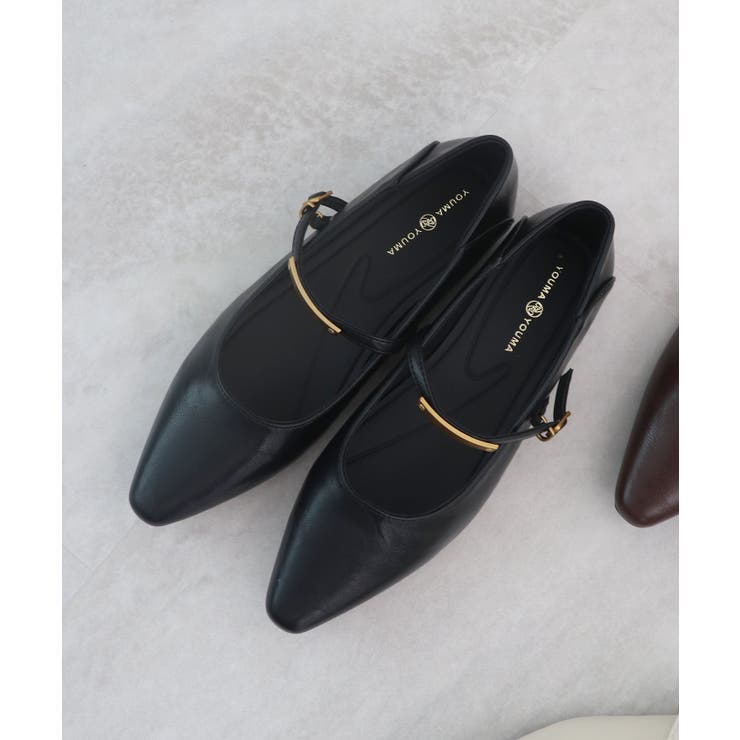 ひときわ輝く足元のワンポイント。メタルモチーフストラップパンプス | futier land | 詳細画像25 