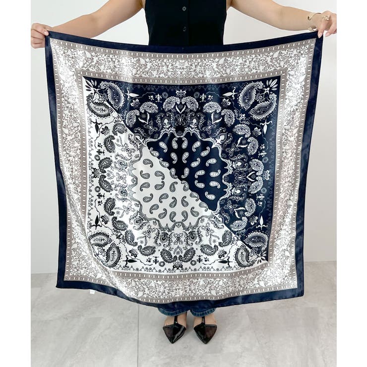 F | 上品さを纏う。シルクタッチ大判スカーフ | futier land