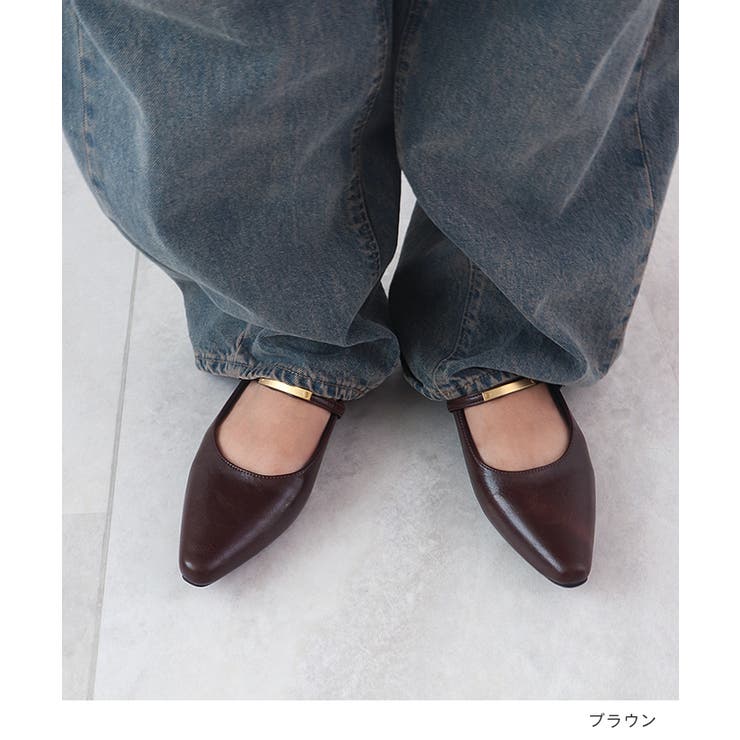 ひときわ輝く足元のワンポイント。メタルモチーフストラップパンプス | futier land | 詳細画像8 