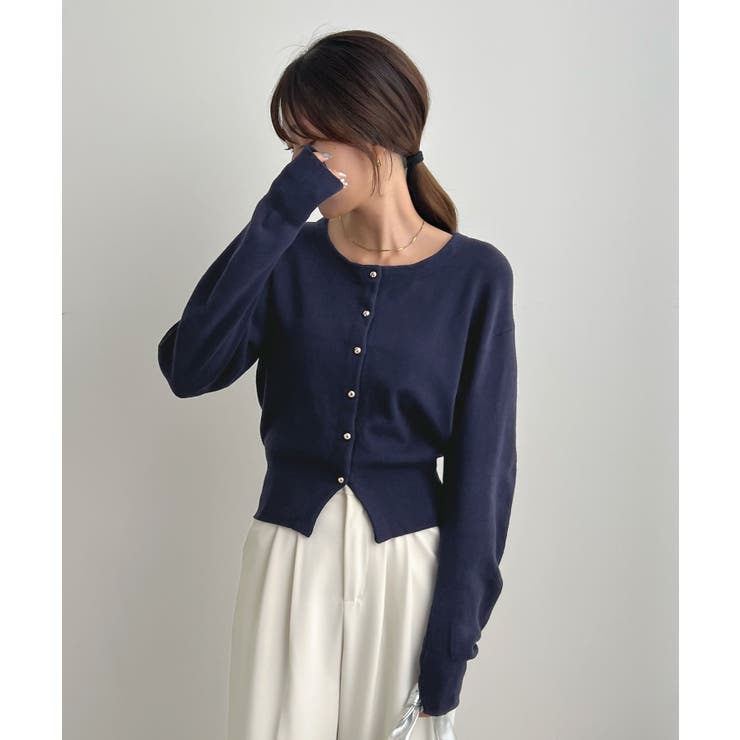 金ボタンが上品さが生まれる。ゴールドボタンラウンドネックニットカーディガン | futier land | 詳細画像26 