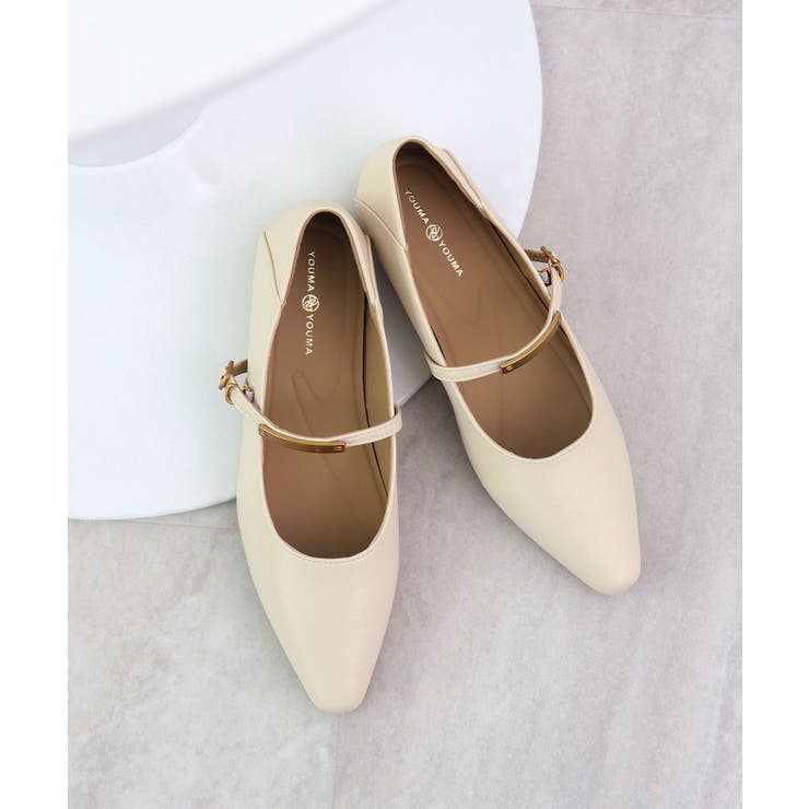 ひときわ輝く足元のワンポイント。メタルモチーフストラップパンプス | futier land | 詳細画像24 