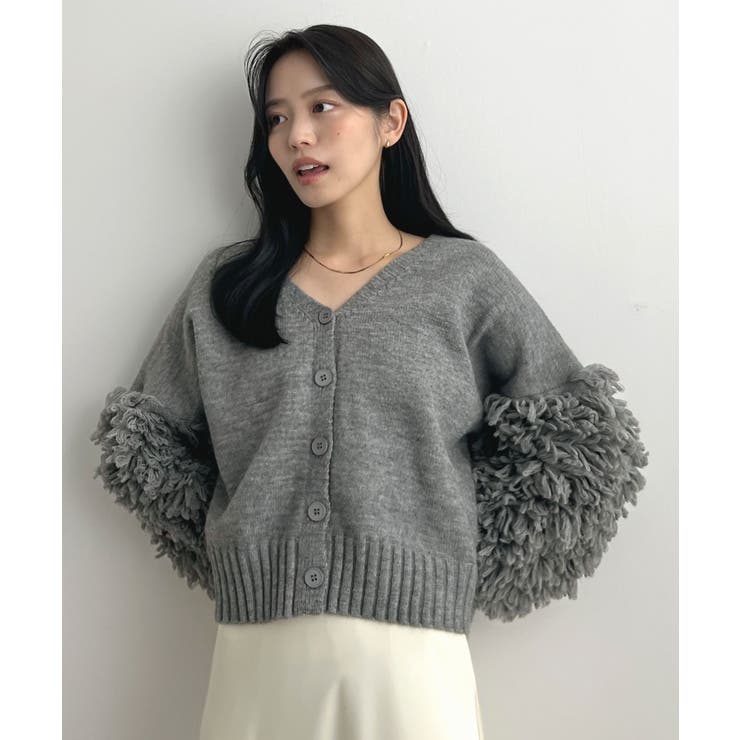 グレー | 華やぐ主役カーデ。袖フリンジVネックニットカーディガン | futier land
