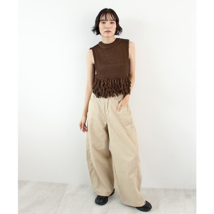 《ABYS》目を惹くコーデの主役！ローピングフリンジニットベスト | futier land | 詳細画像10 