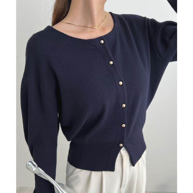 金ボタンが上品さが生まれる。ゴールドボタンラウンドネックニットカーディガン | futier land | 詳細画像23 