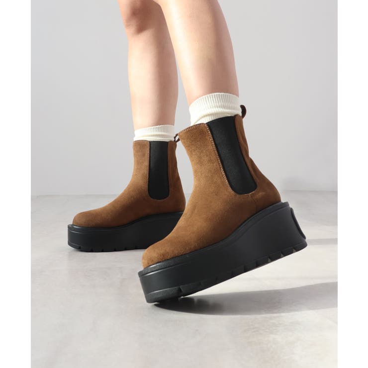 ブラウンスエード | 驚異の0.8kg軽量＆走れる！サイドゴア厚底プラットフォームショートブーツ | futier land