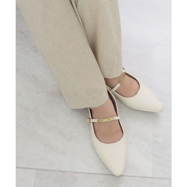 ひときわ輝く足元のワンポイント。メタルモチーフストラップパンプス | futier land | 詳細画像10 