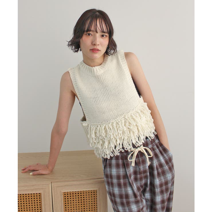 《ABYS》目を惹くコーデの主役！ローピングフリンジニットベスト | futier land | 詳細画像26 
