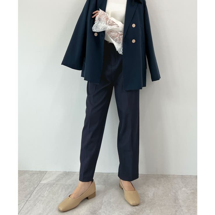 脚長効果抜群の美脚ライン。センタータックテーパードパンツ | futier land | 詳細画像27 