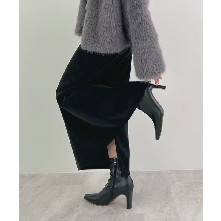 ブラック | 上品な質感が魅力。フェイクスエードナロースカート | futier land